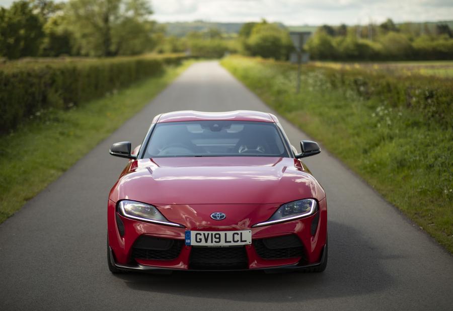  Toyota GR Supra (A90) 2019 года  (UK) (фото 45 из 91)